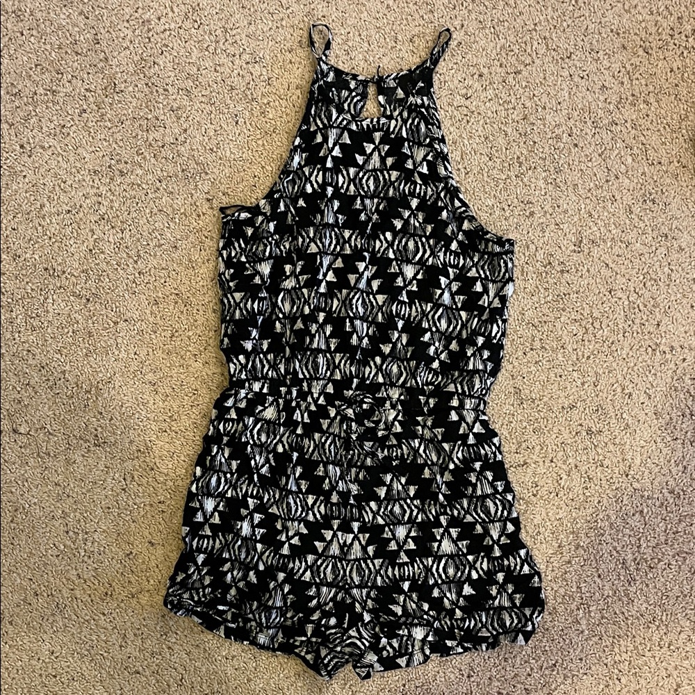 Aeropostale Black and White Geometric romper.